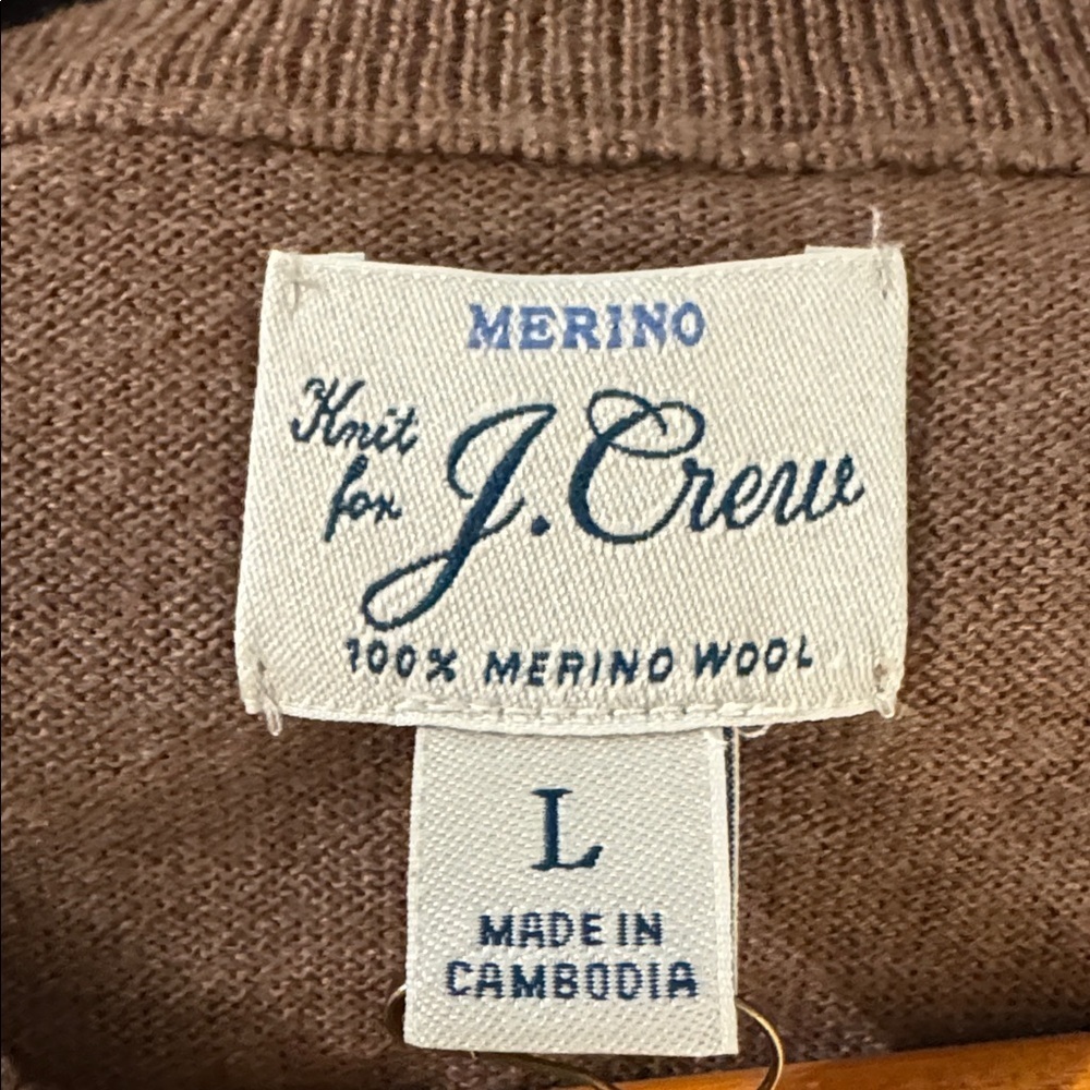 J. Crew Men's brown V-Neck Merino Wool Sweater size Large - Picture 4 of 6